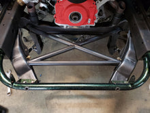 Load image into Gallery viewer, Z31 front X-braced power brace
