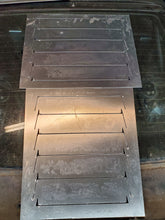 Load image into Gallery viewer, Z31 louvered hood vents